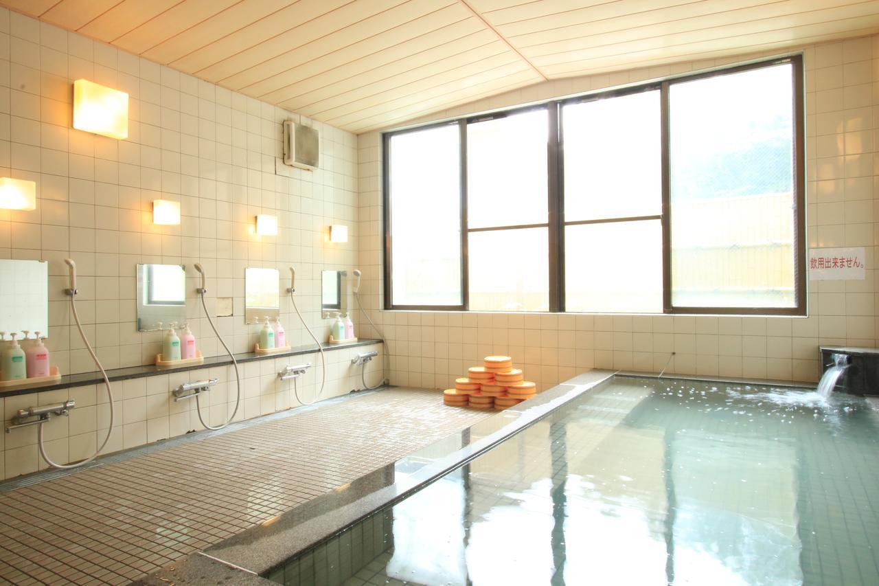 Отель Gokase Onsen Mori No Yado Kijiya Такатихо Экстерьер фото